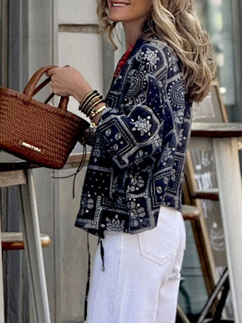 Black lightweight printed zip up jacket for women