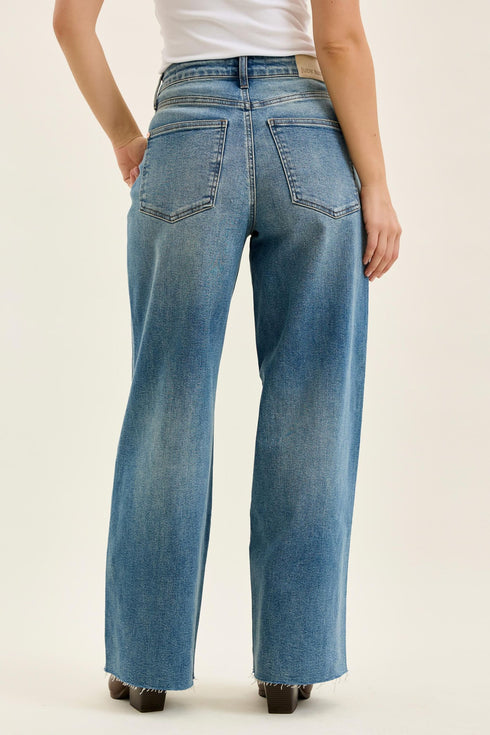 Back view of Judy Blue Wilhelmina jeans showing two patch pockets