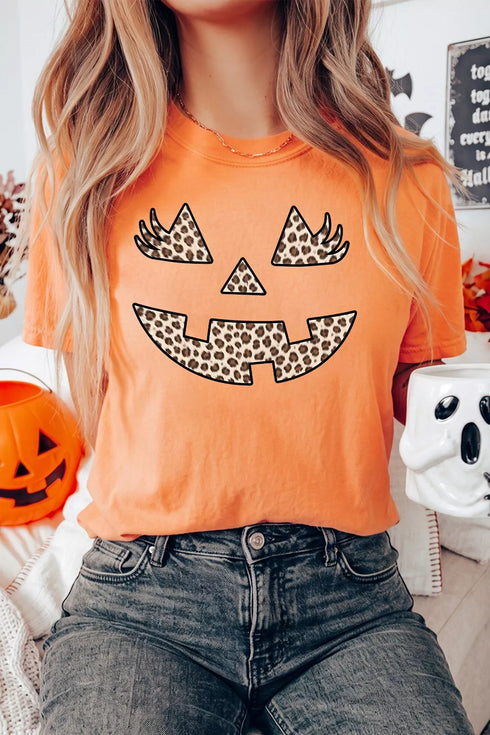 Halloween Pumpkin Face Leopard Graphic Tee - product image 6